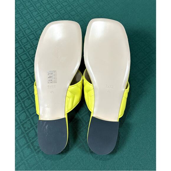 Gucci Marmont Matelassé Padded Thong Sandals Neon Yellow Size 41 NEW - Picture 5 of 5